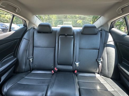 Used 2021 Nissan Maxima 3.5 SV w/ Floor Mat Group FWD image 34