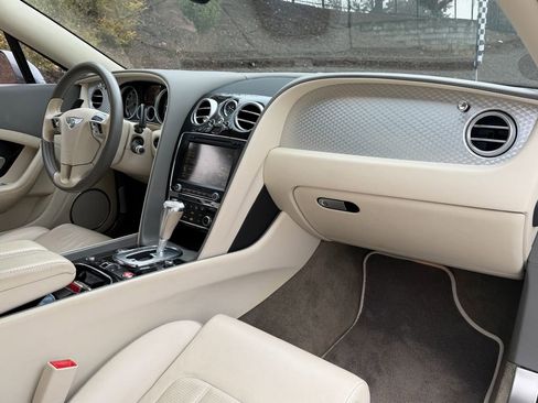 Used 2014 Bentley Continental GT image 2