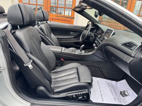 Used 2013 BMW 640i Convertible RWD image 25