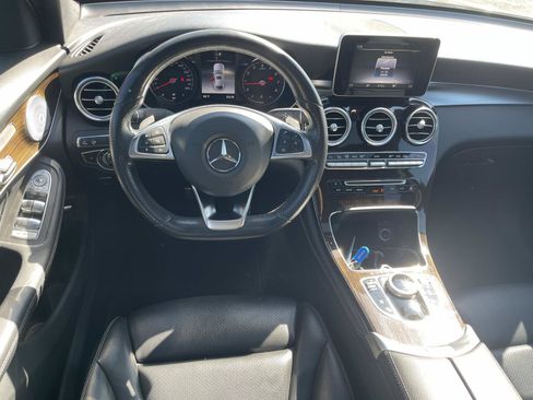Used 2019 Mercedes-Benz GLC 300 4MATIC Coupe image 11