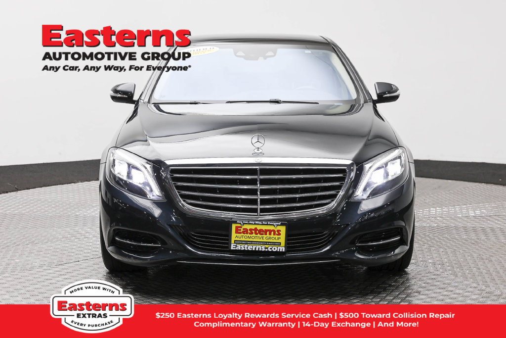 Used 2017 Mercedes-Benz S 550 4MATIC Sedan w/ Premium Package image 3