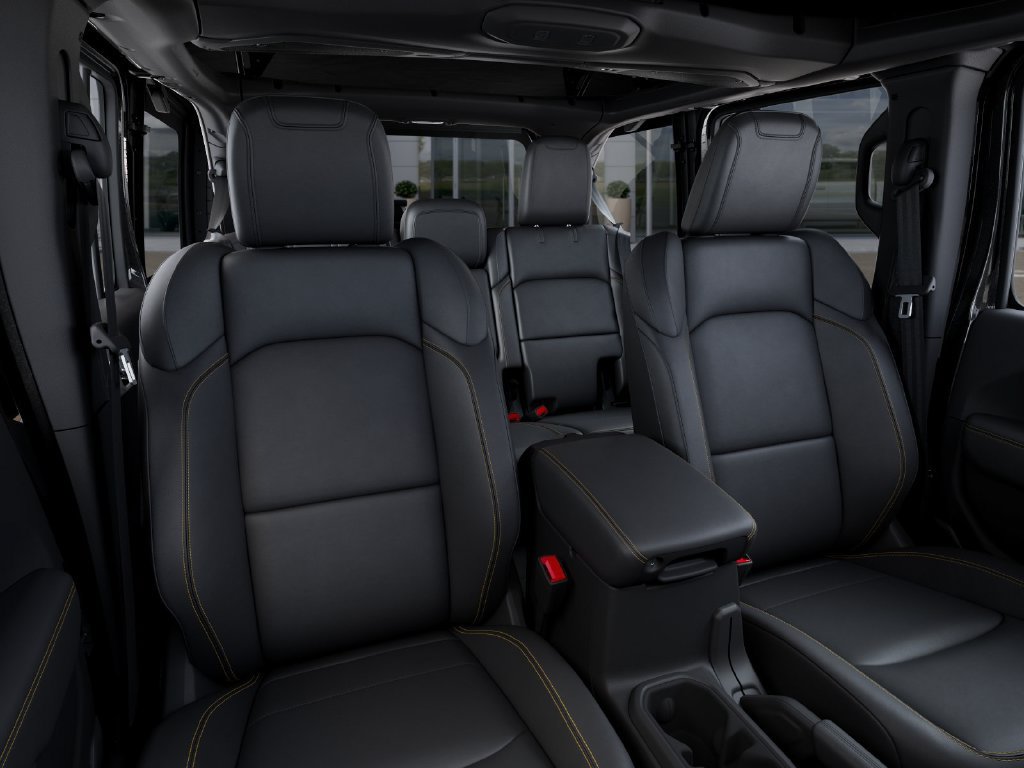New 2026 Jeep Wrangler Unlimited Sahara AWD/4WD image 17