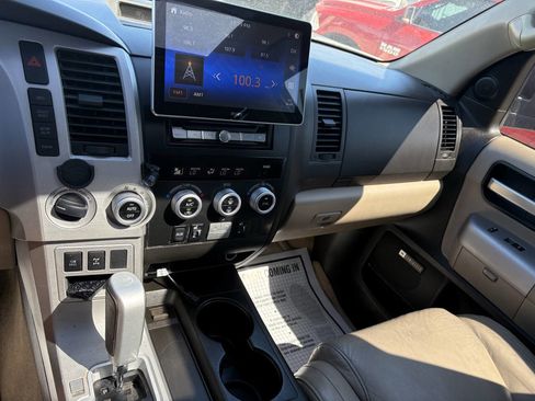 Used 2008 Toyota Sequoia Limited image 32