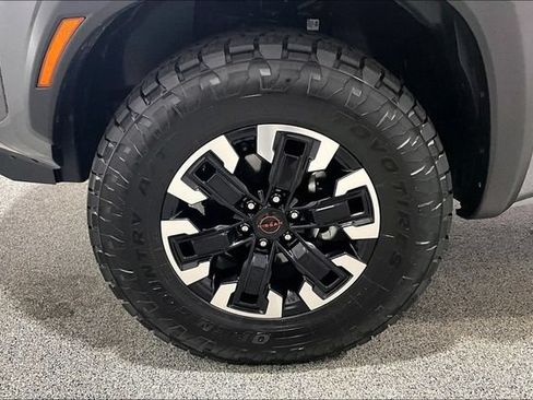 Used 2023 Nissan Frontier PRO-4X AWD/4WD image 41