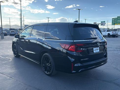 Certified 2025 Honda Odyssey Sport-L image 14
