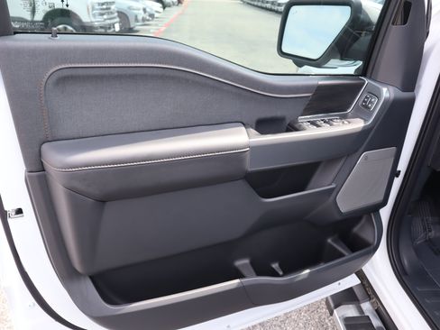 New 2025 Ford F150 Lariat w/ Equipment Group 502A High image 17