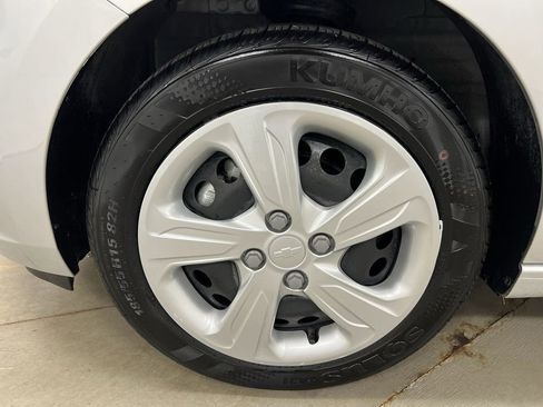 Used 2022 Chevrolet Spark LS image 24