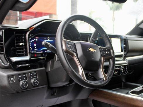 Used 2024 Chevrolet Silverado 3500 High Country w/ High Country Premium Package image 22