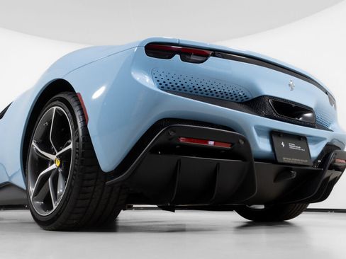 Used 2024 Ferrari 296 GTS RWD image 19