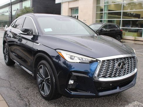 Certified 2025 INFINITI QX55 Luxe w/ Cargo Package image 3