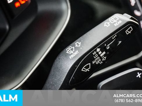 Used 2021 Audi Q8 AWD/4WD image 31