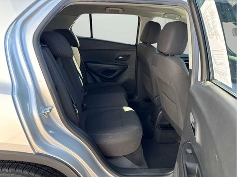 Used 2022 Chevrolet Trax LS w/ Tint and Cruise Package image 14