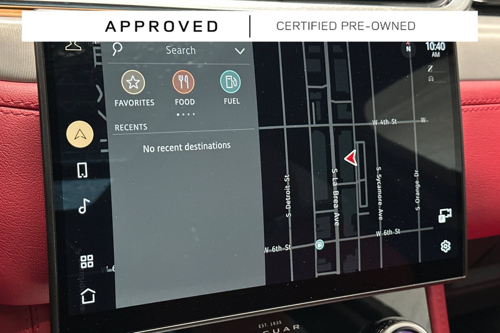 Used 2025 Jaguar F-PACE R-Dynamic S AWD/4WD image 17