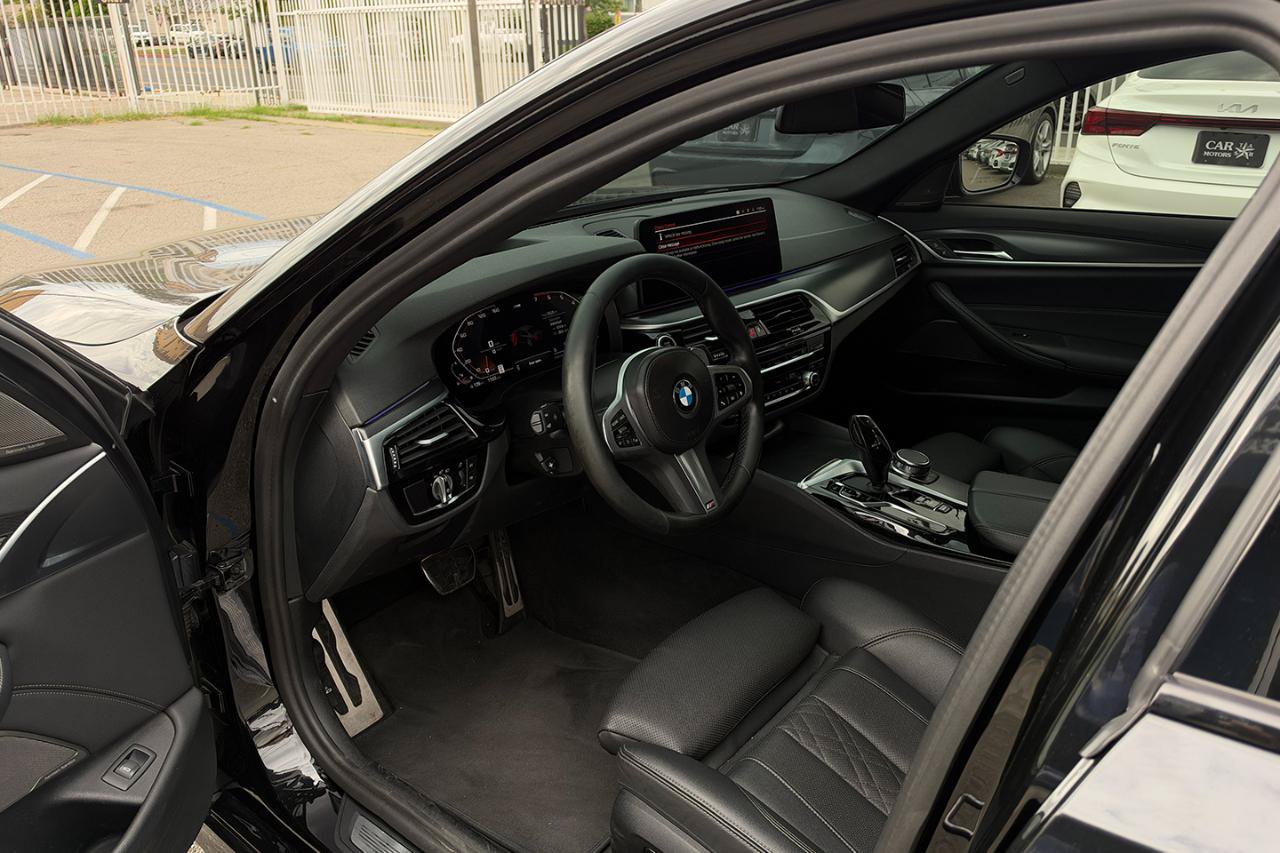 Used 2023 BMW 530i w/ M Sport Package RWD image 16