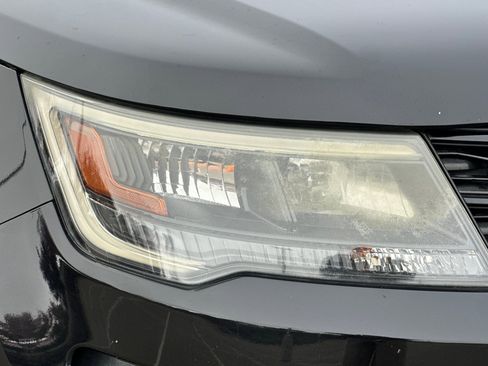 Used 2017 Ford Explorer Sport image 48