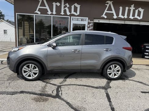 Used 2017 Kia Sportage LX w/ LX Popular Package AWD/4WD image 5