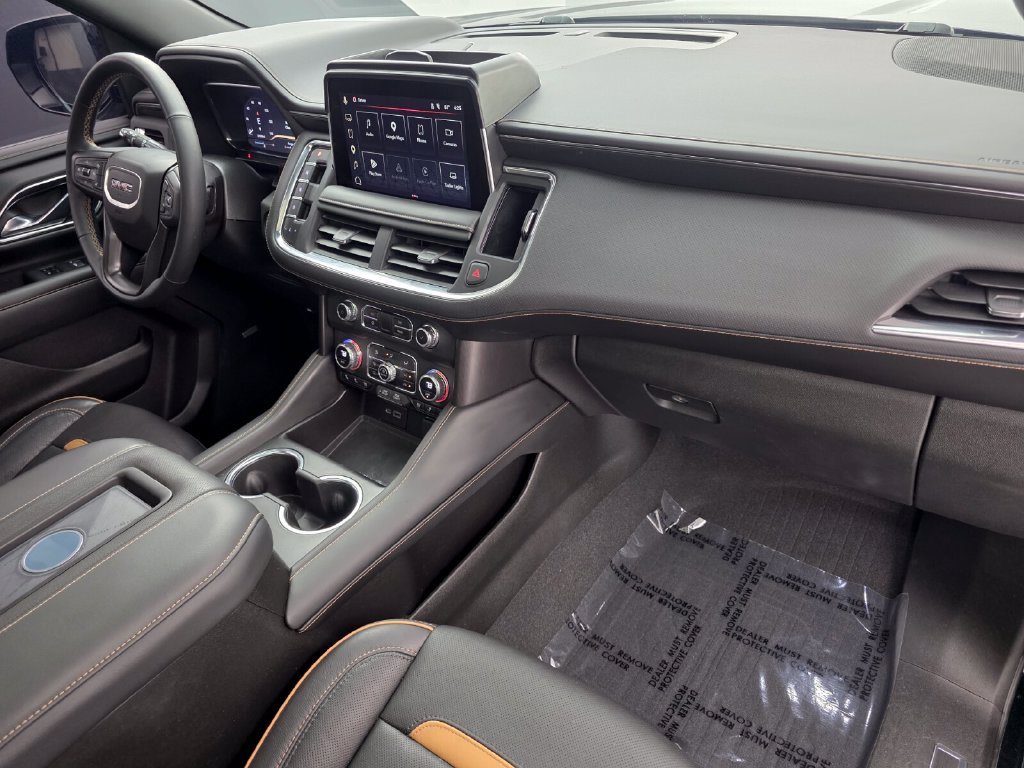Used 2023 GMC Yukon AT4 w/ Technology Package AWD/4WD image 33