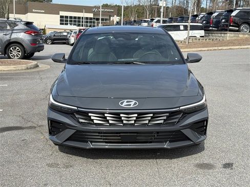 New 2026 Hyundai Elantra Limited image 2