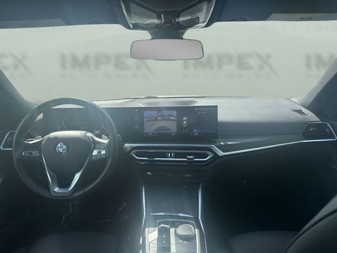 Used 2024 BMW 330i Sedan w/ Convenience Package image 15