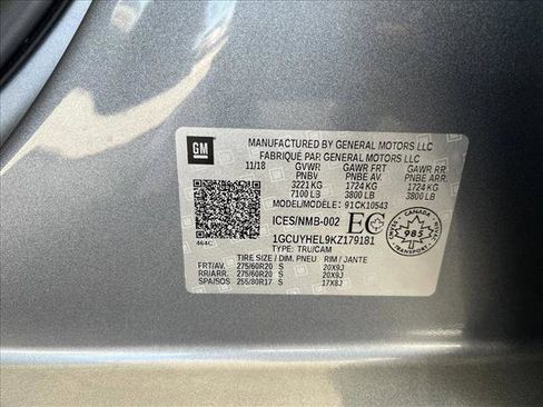 Used 2019 Chevrolet Silverado 1500 High Country image 18