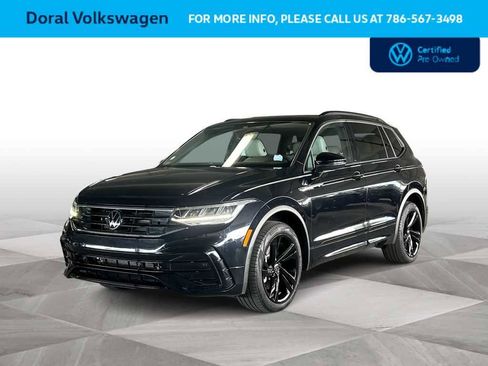 Used 2024 Volkswagen Tiguan SE R-Line FWD image 4