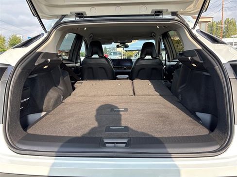 Used 2025 Nissan Ariya FWD image 35