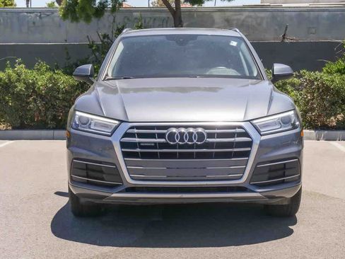 Used 2018 Audi Q5 2.0T Premium AWD/4WD image 2