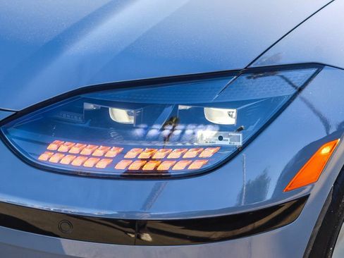 Used 2023 Hyundai Ioniq 6 SE image 8