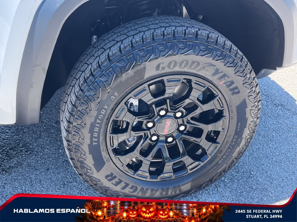 New 2026 GMC Canyon Elevation RWD image 21