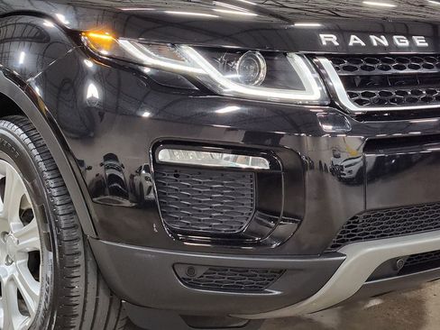 Used 2016 Land Rover Range Rover Evoque SE Premium image 14