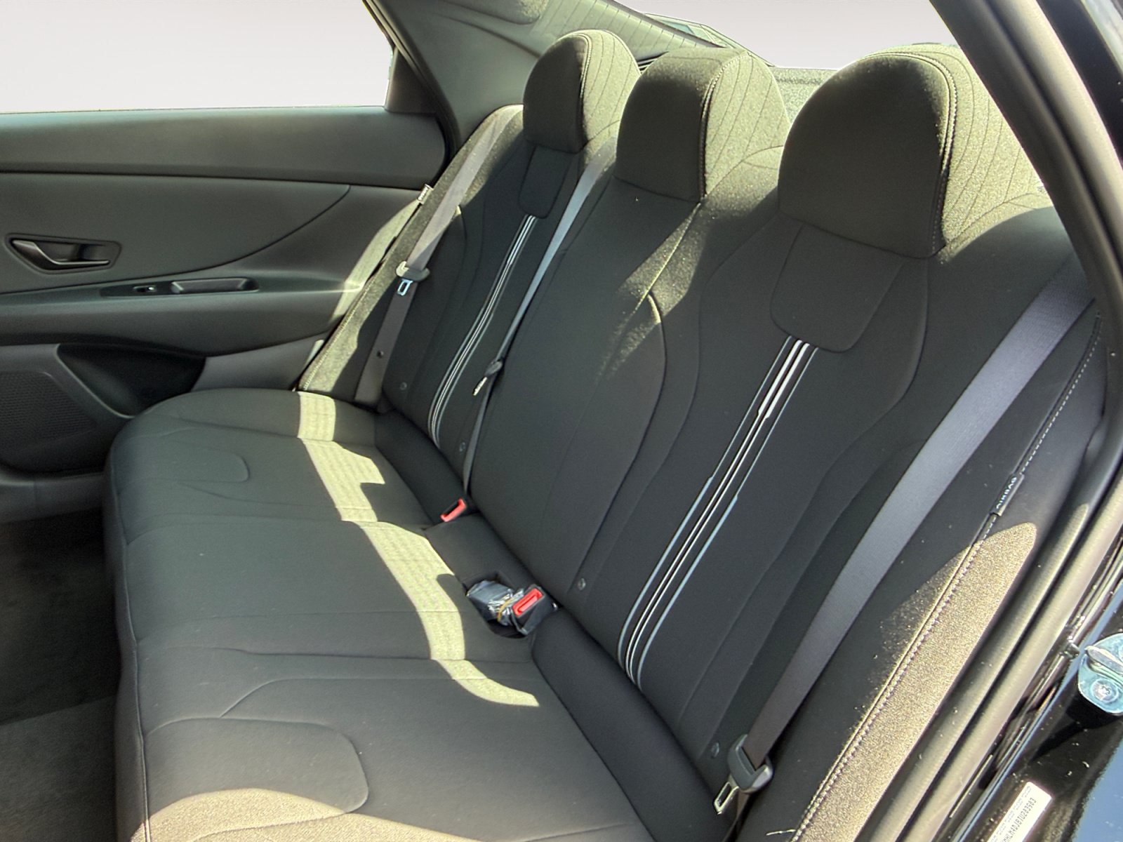New 2026 Hyundai Elantra SEL FWD image 13