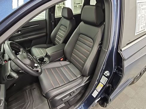 Used 2025 Honda CR-V Sport-L image 29