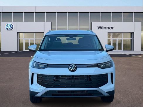 New 2026 Volkswagen Tiguan SE AWD/4WD image 9