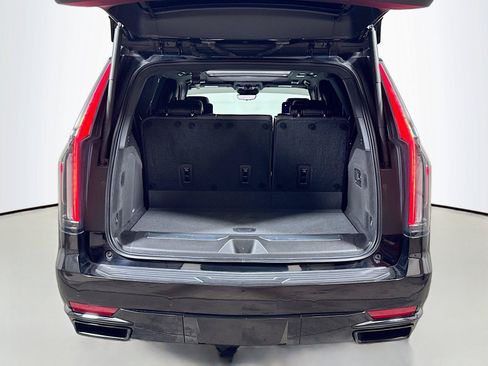 Used 2022 Cadillac Escalade Sport Platinum w/ LPO, ONYX Package RWD image 27
