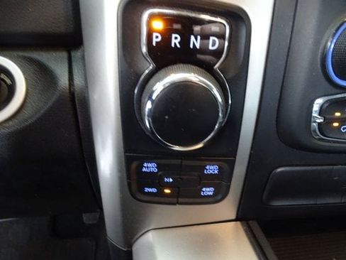 Used 2019 RAM 1500 Big Horn AWD/4WD image 10