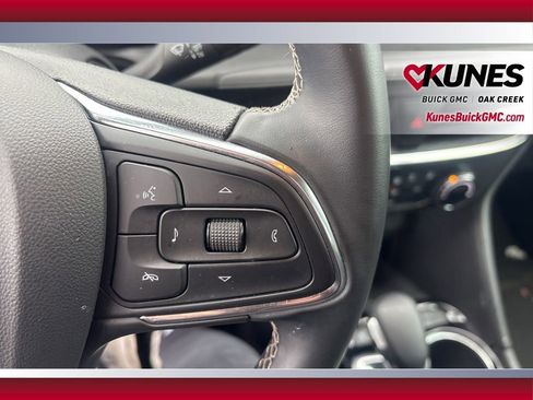 Used 2025 Buick Encore GX Preferred image 15