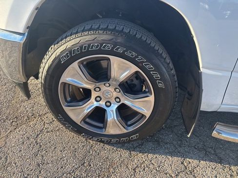 Used 2024 RAM 1500 Laramie image 17