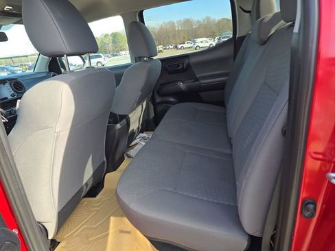 Used 2021 Toyota Tacoma SR image 13