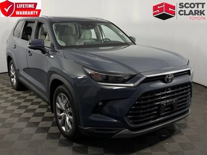 Used 2024 Toyota Grand Highlander AWD