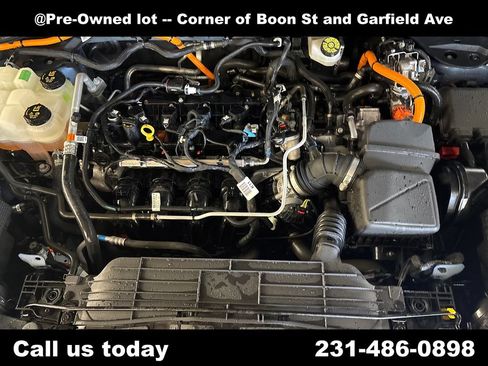Used 2020 Ford Escape SE Sport FWD image 10