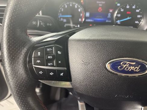 Used 2023 Ford Explorer ST-Line AWD/4WD image 13