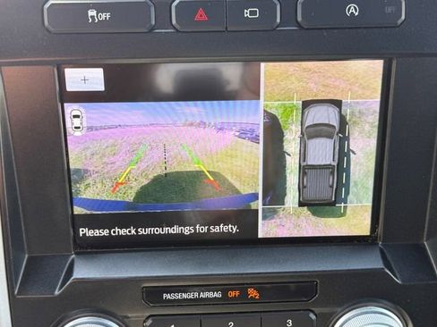 Used 2019 Ford F150 Lariat w/ Equipment Group 502A Luxury AWD/4WD image 19