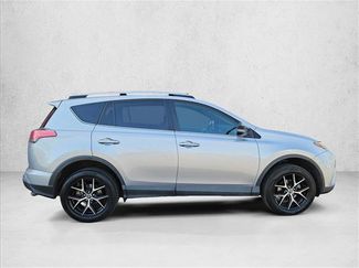 Used 2017 Toyota RAV4 SE FWD video 4