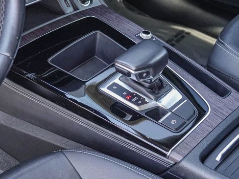 Used 2021 Audi Q5 2.0T Premium Plus w/ Premium Plus Package image 19