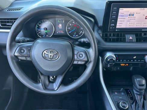 Used 2021 Toyota RAV4 XLE w/ Carpet Mat Package (TMS) image 13