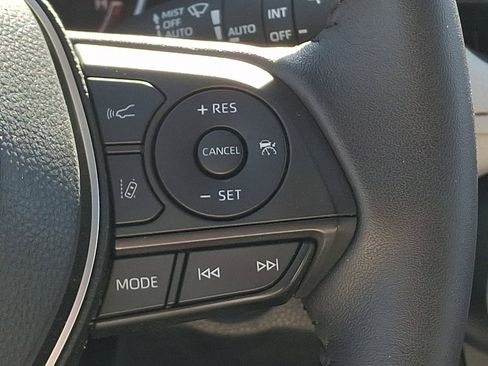 Certified 2025 Toyota RAV4 XLE w/ Convenience Package image 22