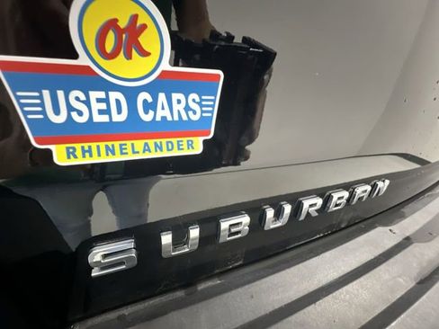 Used 2018 Chevrolet Suburban LT AWD/4WD image 32