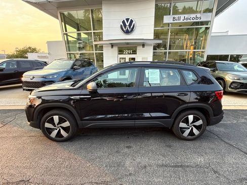 Used 2024 Volkswagen Taos S AWD/4WD image 3