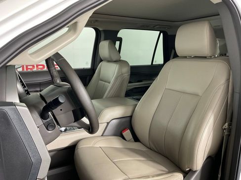 Certified 2021 Ford Expedition XLT RWD image 13