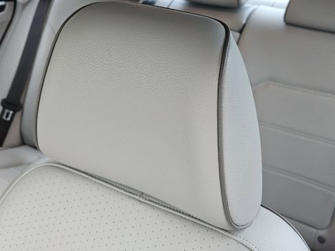 Used 2016 Volkswagen Passat 1.8T SE image 17